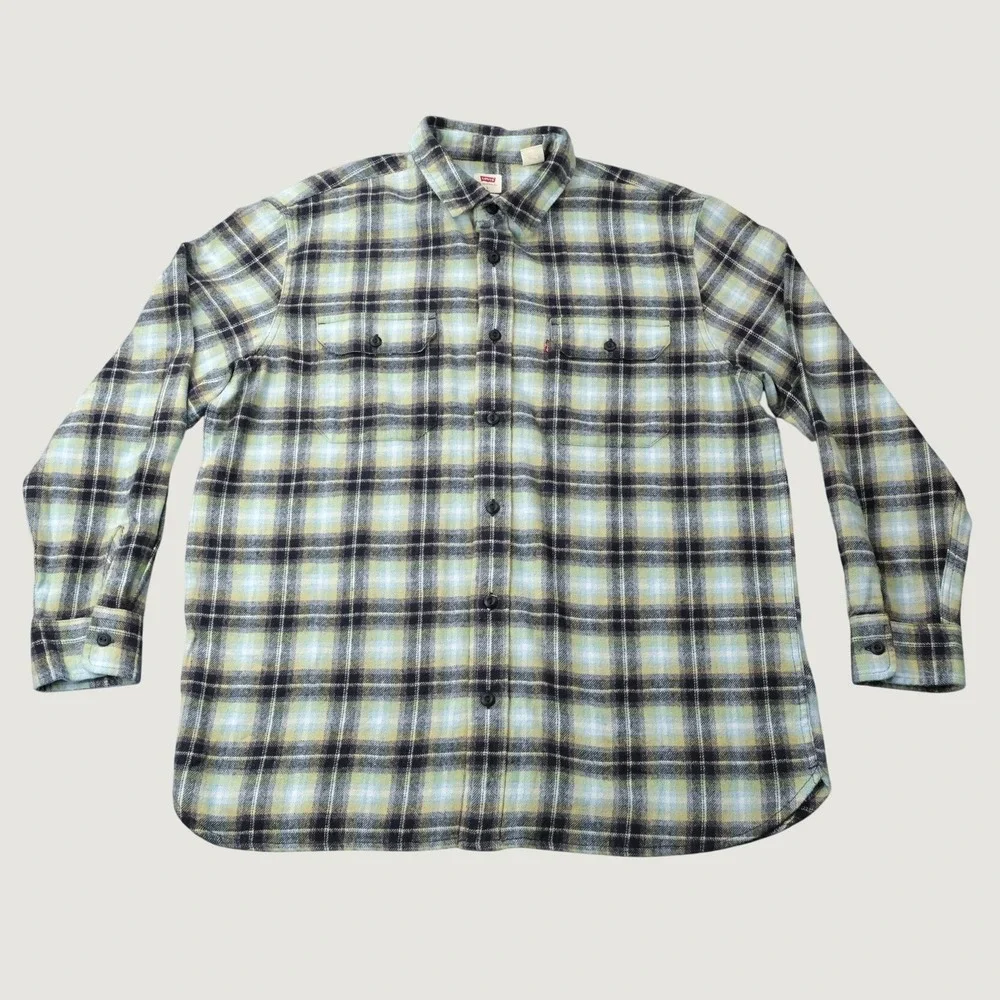 Levi's Flannel Shirt Relaxed Fit Large Green Black Plaid 100% Cotton Long Sleeve